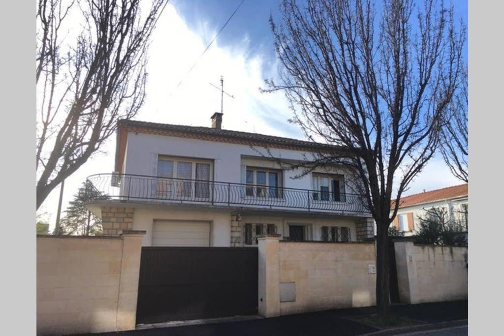 Maison Familiale A نيم المظهر الخارجي الصورة